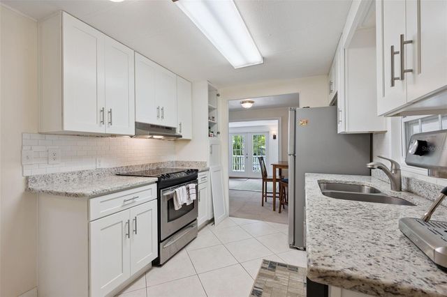 412 N NIBLICK LANE, Lake Mary, FL 32746