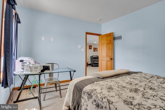 147 WHISKEY SPRINGS RD, Dillsburg, PA 17019