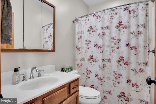 147 WHISKEY SPRINGS RD, Dillsburg, PA 17019