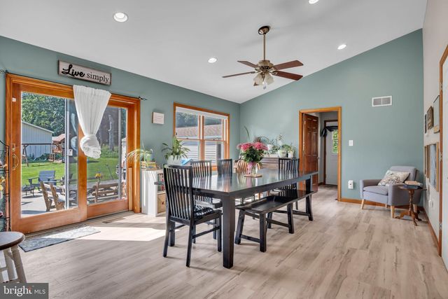 147 WHISKEY SPRINGS RD, Dillsburg, PA 17019