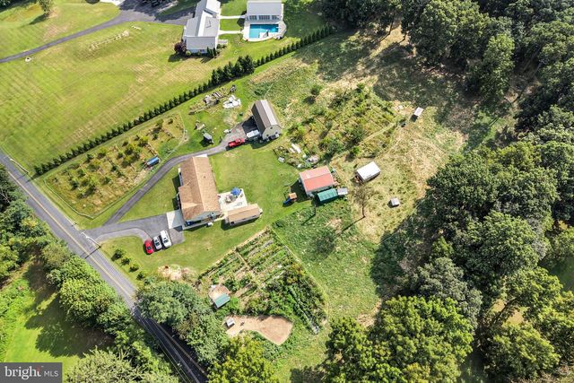 147 WHISKEY SPRINGS RD, Dillsburg, PA 17019