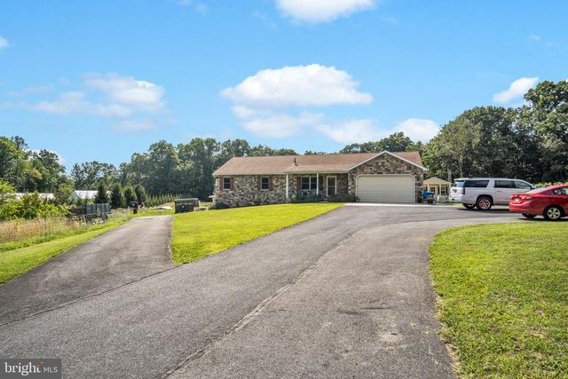 147 WHISKEY SPRINGS RD, Dillsburg, PA 17019