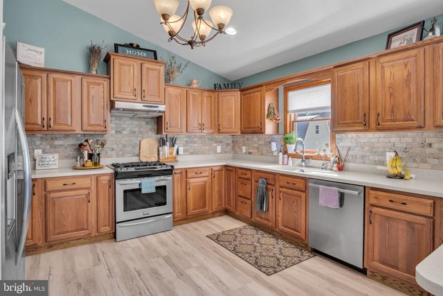 147 WHISKEY SPRINGS RD, Dillsburg, PA 17019