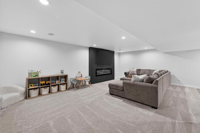 7109 Reston Heights Drive, Madison, WI 53718