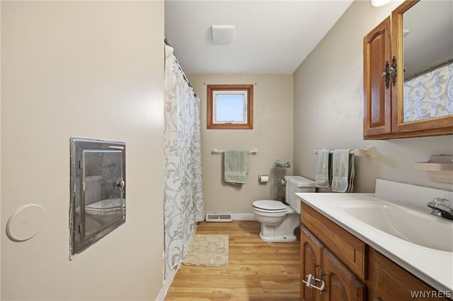 89 Satinwood Drive, Cheektowaga, NY 14225