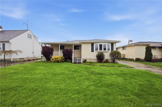 89 Satinwood Drive, Cheektowaga, NY 14225
