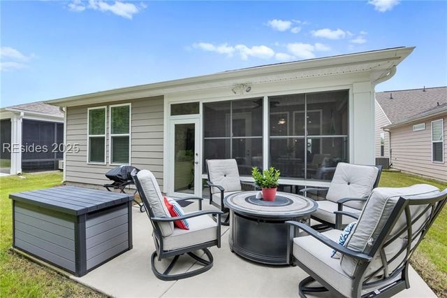 686 Destiny Dr, Bluffton, SC 29909