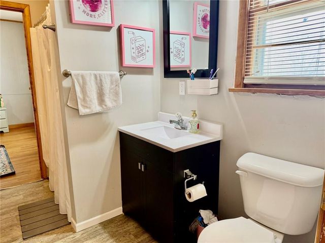 221 W 7th Street, Maryville, MO 64468