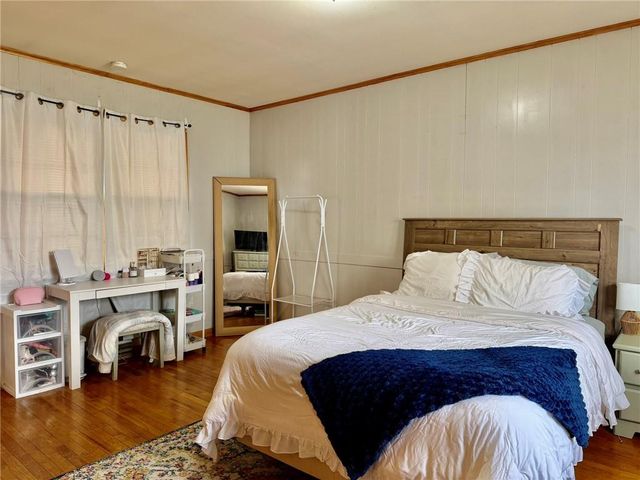 221 W 7th Street, Maryville, MO 64468