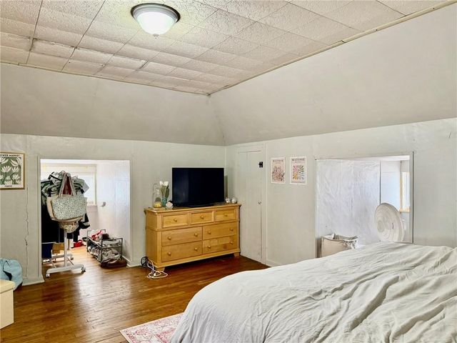 221 W 7th Street, Maryville, MO 64468