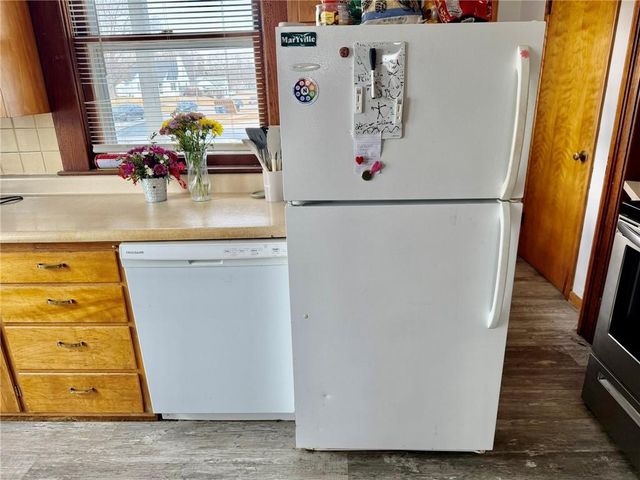 221 W 7th Street, Maryville, MO 64468