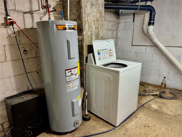 221 W 7th Street, Maryville, MO 64468