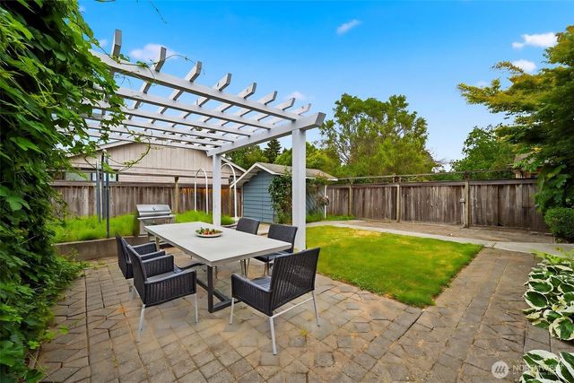 803 Bonney Avenue, Sumner, WA 98390