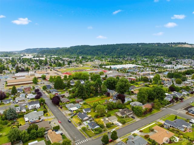 803 Bonney Avenue, Sumner, WA 98390