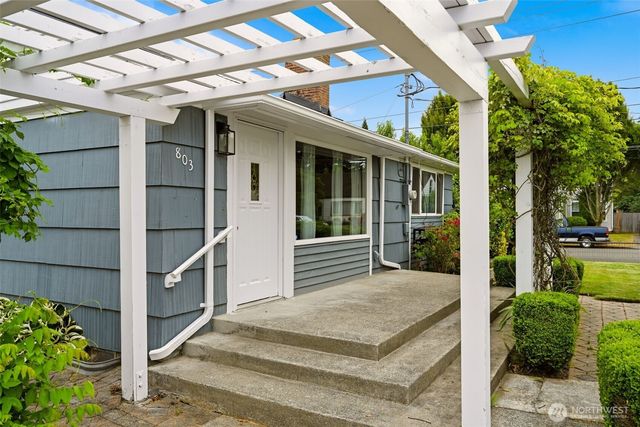 803 Bonney Avenue, Sumner, WA 98390