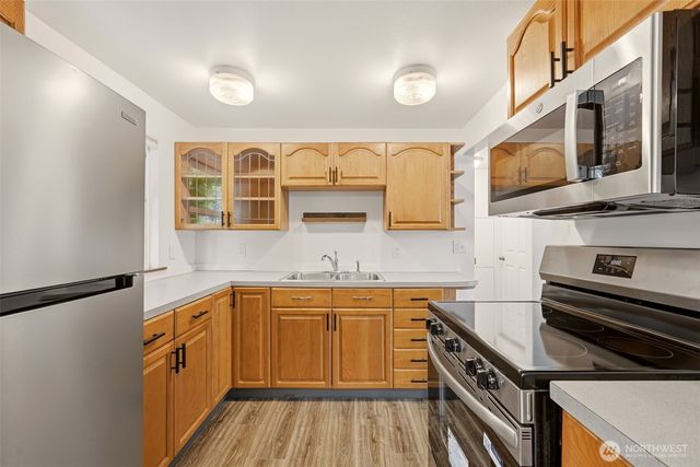 803 Bonney Avenue, Sumner, WA 98390
