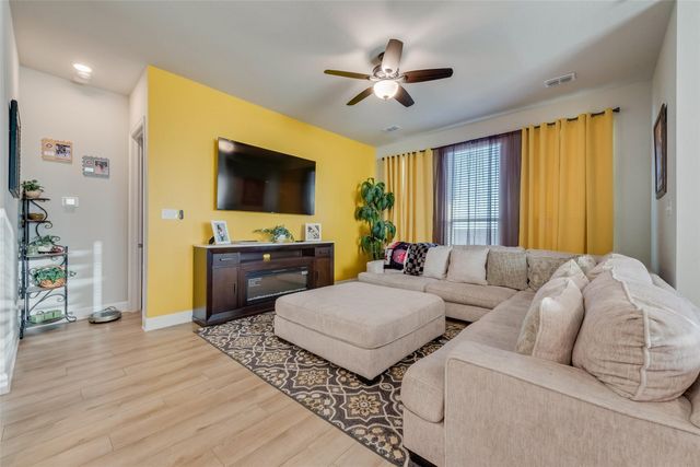 2317 Sheppards Lane, Waxahachie, TX 75167