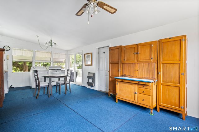 1 Sachem Drive, North Haven, CT 06473