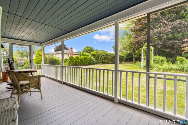 1 Sachem Drive, North Haven, CT 06473