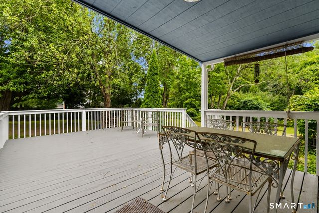 1 Sachem Drive, North Haven, CT 06473