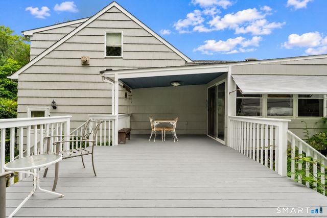 1 Sachem Drive, North Haven, CT 06473