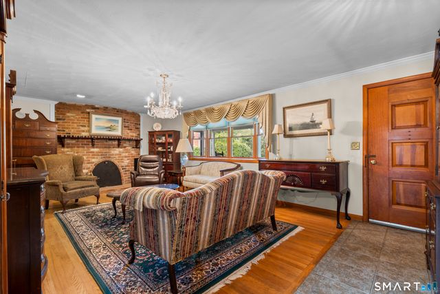 1 Sachem Drive, North Haven, CT 06473