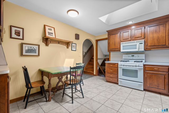 1 Sachem Drive, North Haven, CT 06473