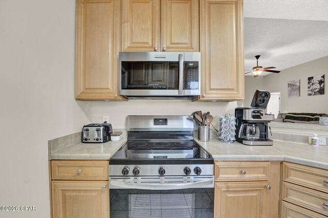 9121 Indian Bluff Road, Youngstown, FL 32466