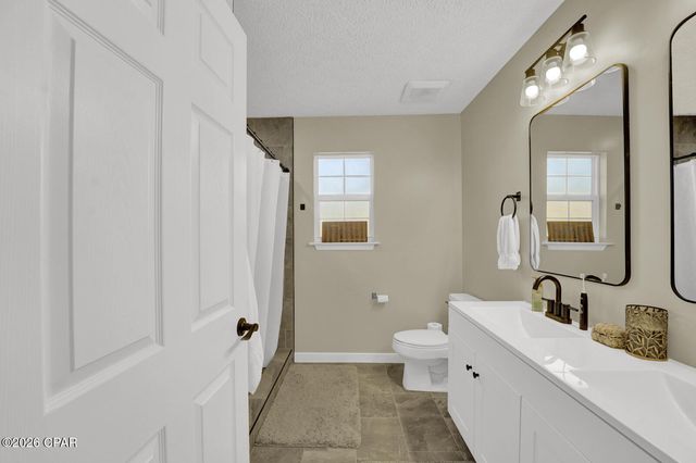 9121 Indian Bluff Road, Youngstown, FL 32466