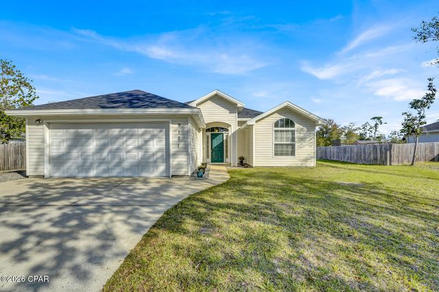 9121 Indian Bluff Road, Youngstown, FL 32466