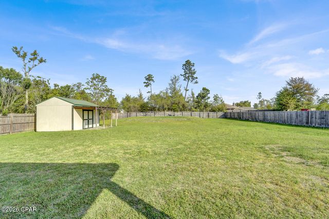 9121 Indian Bluff Road, Youngstown, FL 32466