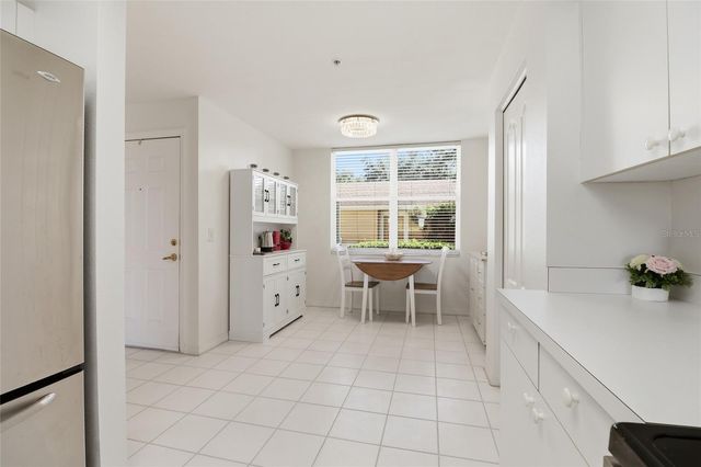 5230 HYLAND HILLS AVENUE 1315, Sarasota, FL 34241