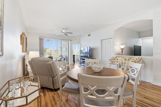 5230 HYLAND HILLS AVENUE 1315, Sarasota, FL 34241