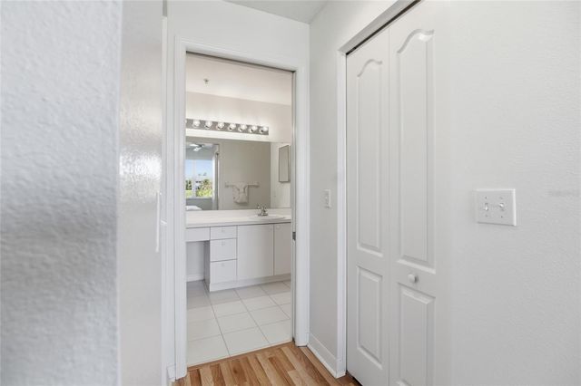 5230 HYLAND HILLS AVENUE 1315, Sarasota, FL 34241