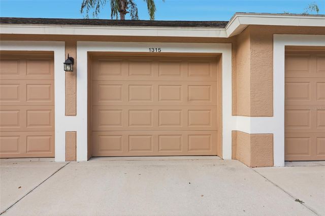 5230 HYLAND HILLS AVENUE 1315, Sarasota, FL 34241