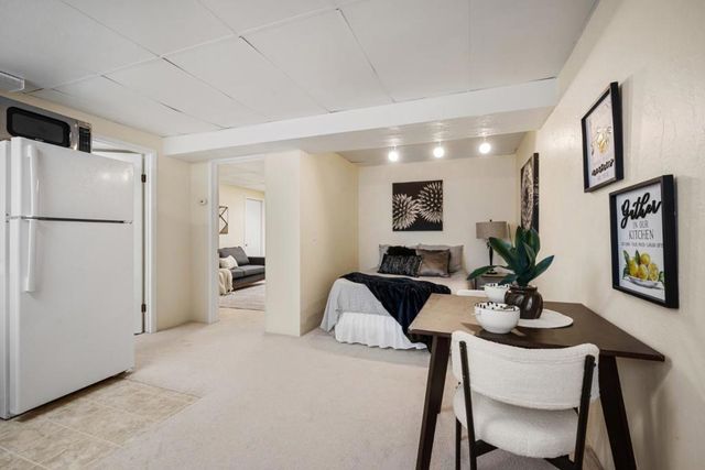 1012 Banyan Way, Pacifica, CA 94044