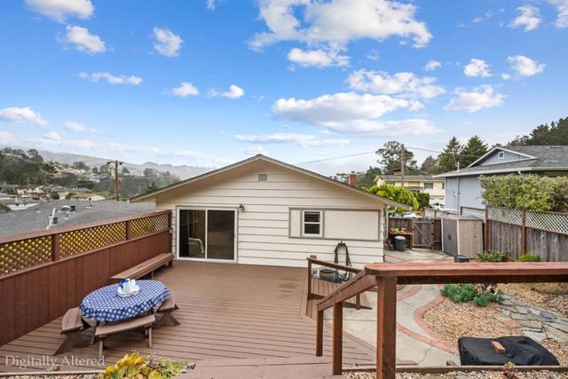 1012 Banyan Way, Pacifica, CA 94044