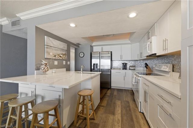 25810 Hickory BLVD 208, Bonita Springs, FL 34134
