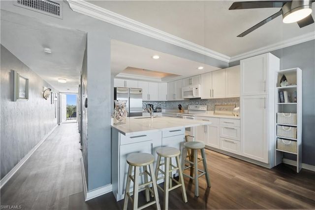 25810 Hickory BLVD 208, Bonita Springs, FL 34134