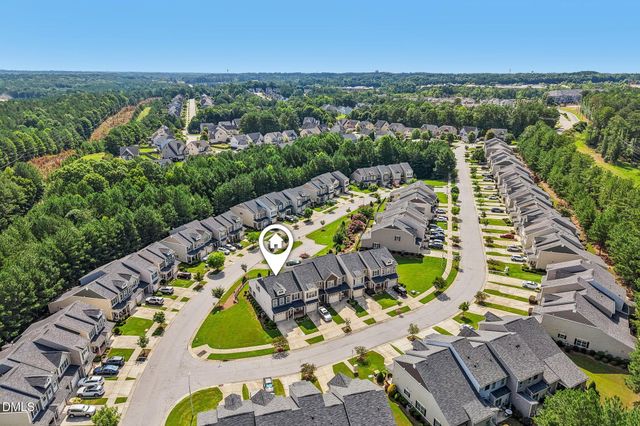 238 Beaconwood Lane, Holly Springs, NC 27540