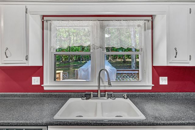 44 Shady LN, Troutville, VA 24175
