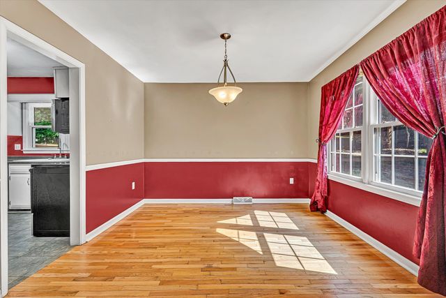 44 Shady LN, Troutville, VA 24175
