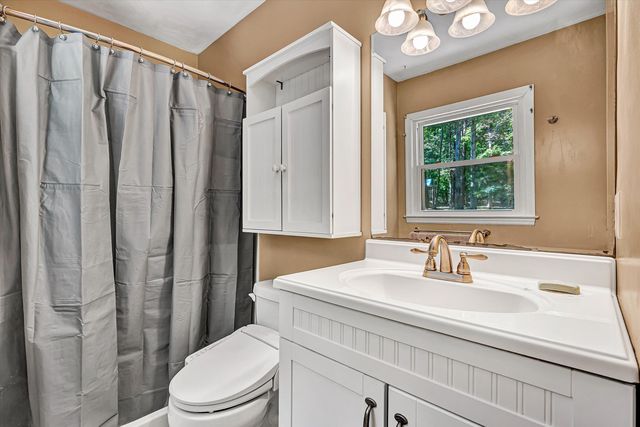 44 Shady LN, Troutville, VA 24175