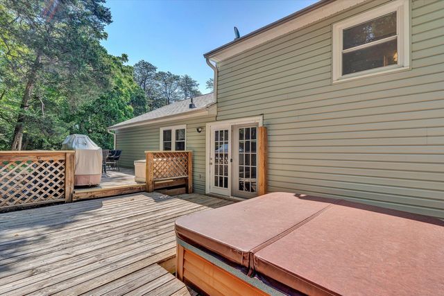 44 Shady LN, Troutville, VA 24175