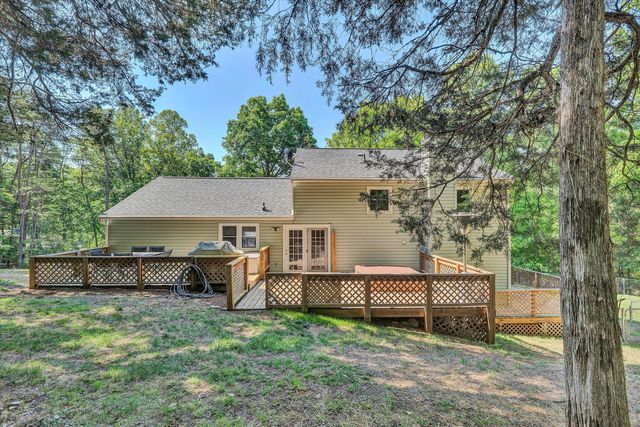 44 Shady LN, Troutville, VA 24175