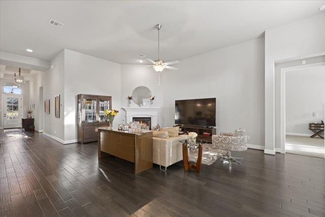 837 Bliss LN, Leander, TX 78641