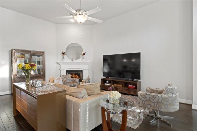 837 Bliss LN, Leander, TX 78641