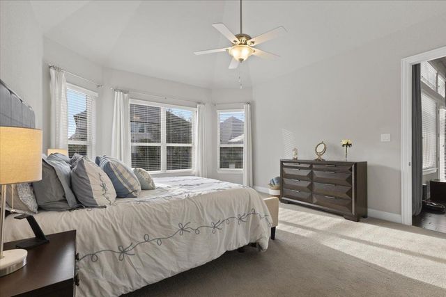 837 Bliss LN, Leander, TX 78641