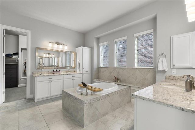 837 Bliss LN, Leander, TX 78641