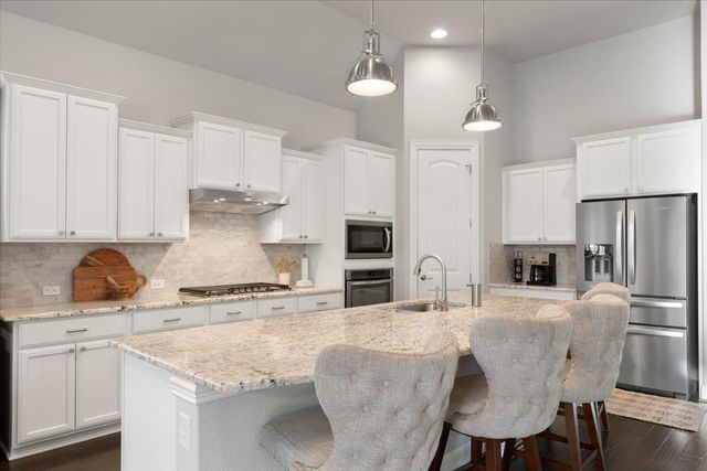 837 Bliss LN, Leander, TX 78641